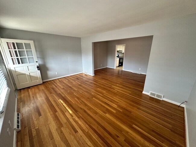 Foto del edificio - RED125/127