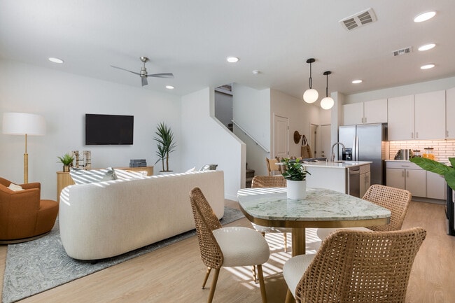 Building Photo - The Charlie ABQ