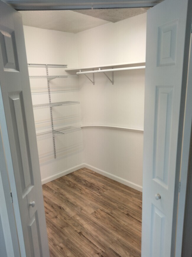 Walk in closet in master bedroom - 977 2nd Ave NE