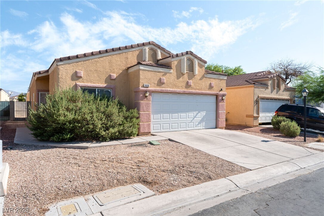 Foto principal - 1636 Morse Arberry Ave