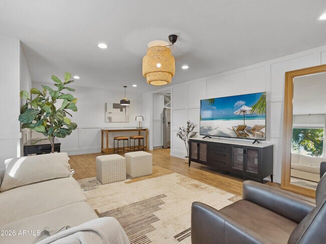 Foto del edificio - 1314 W Elm St