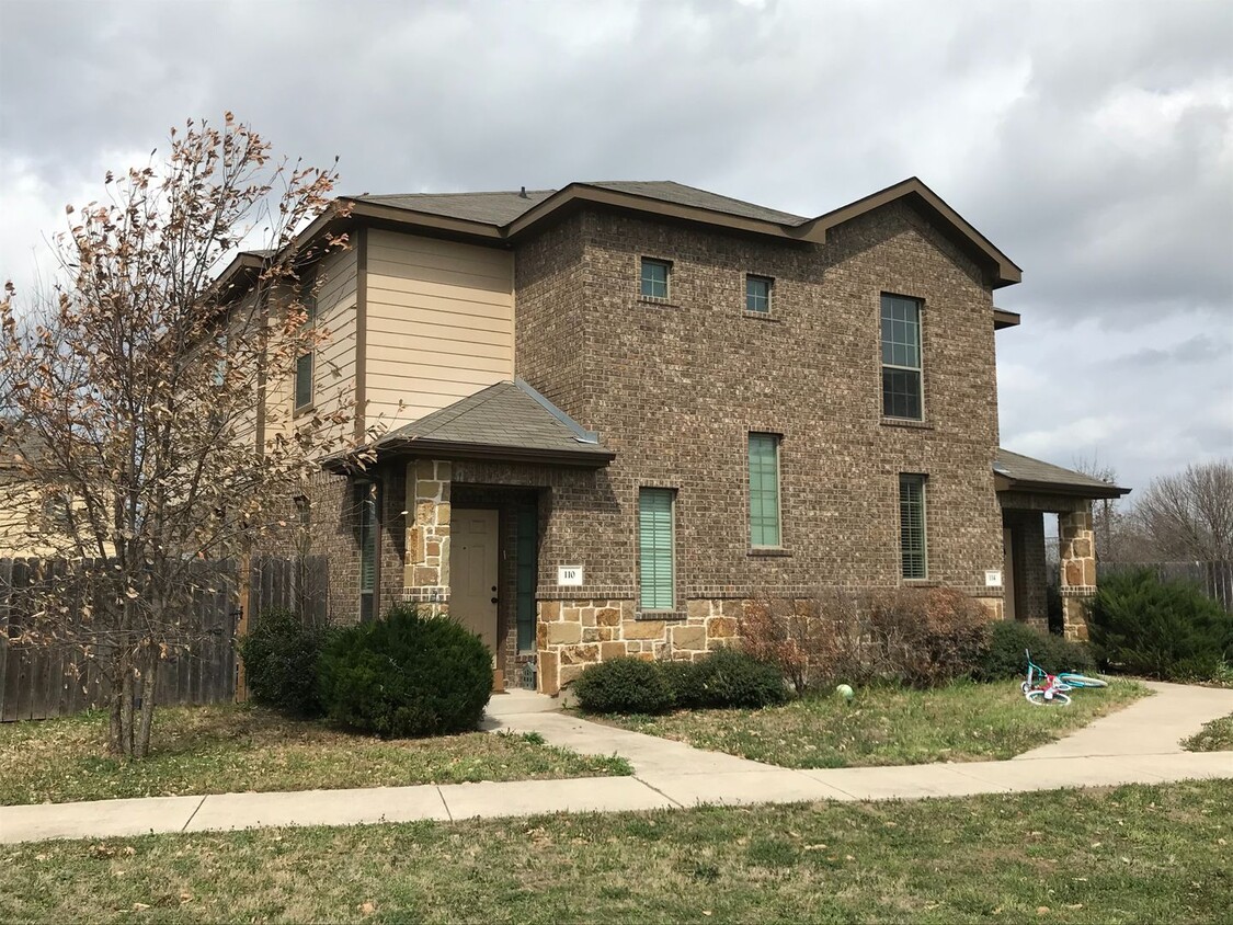 Primary Photo - Attached townhome for rent