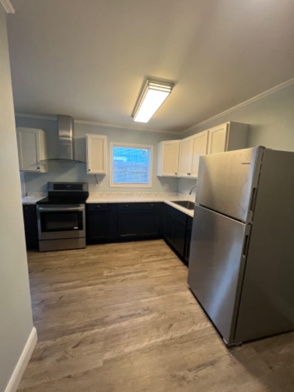 Building Photo - 1721 9th Ave