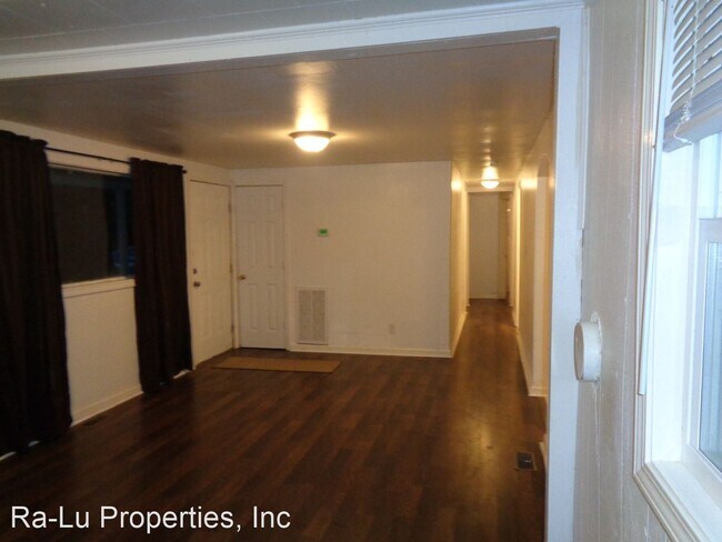 Foto del edificio - 2 br, 2 bath House - 3808 Messick Rd.