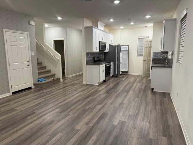 Building Photo - 17087 Zion Dr