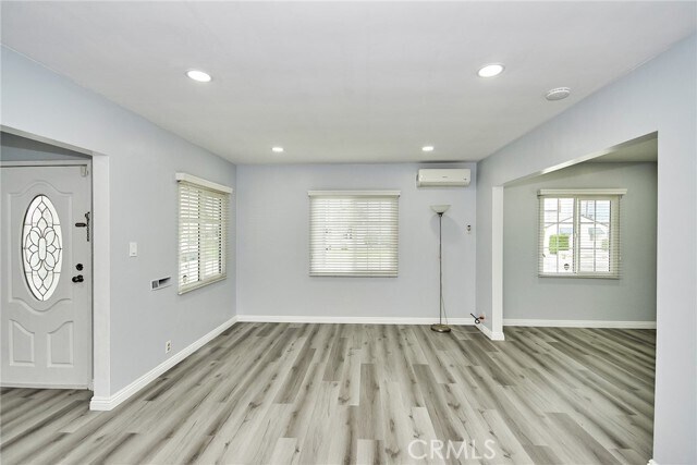 Building Photo - 1304 Camelia Dr