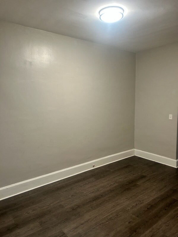 Bedroom - 1381 W 116th St