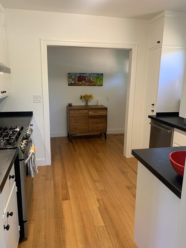 531 Tamalpais Dr, Corte Madera, CA 94925 House Rental in Corte Madera