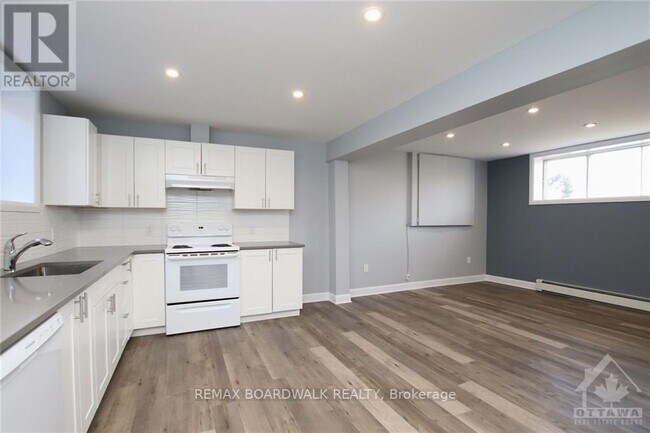 Photo du bâtiment - 15B Dowdall Crescent