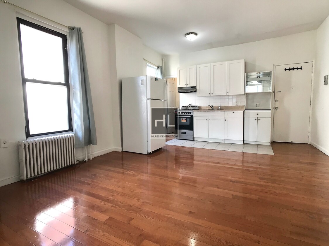 Primary Photo - 53 STREET
