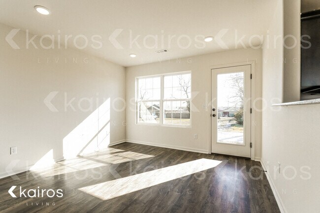 Foto del edificio - 803 Granite Cir SW