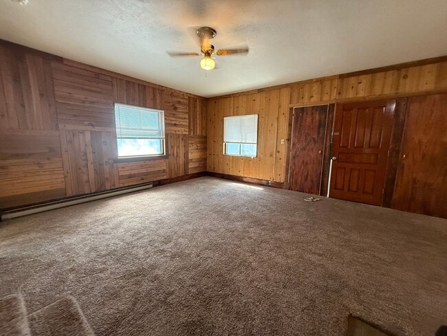 Building Photo - Two Bedroom Home in Downtown Odell