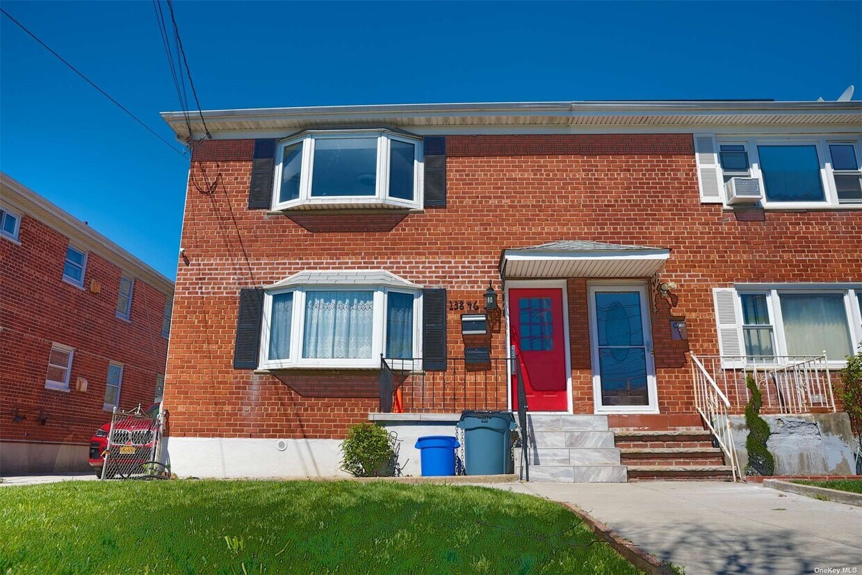 Primary Photo - 138-46 Brookville Blvd
