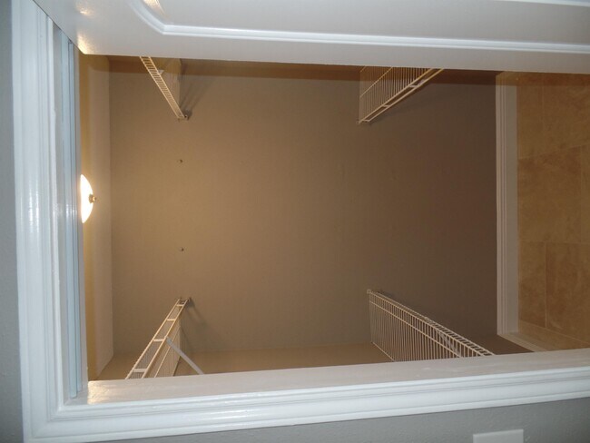 Building Photo - 2341 NW 33rd St