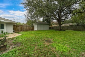 Building Photo - 8326 Hazen St