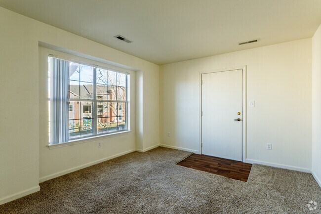 1HAB, 1BA - The Alpine - Marston Pointe Apartments