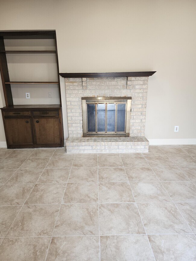 Foto del edificio - 410 Yorktown Ln