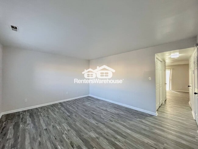 Building Photo - 1866 Olde Buckingham Rd