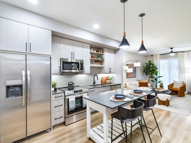 Building Photo - Modera Riverview