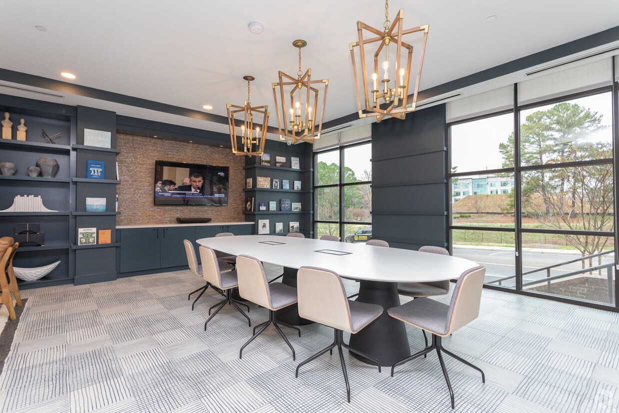 Photo - Cortland Oleander Apartments