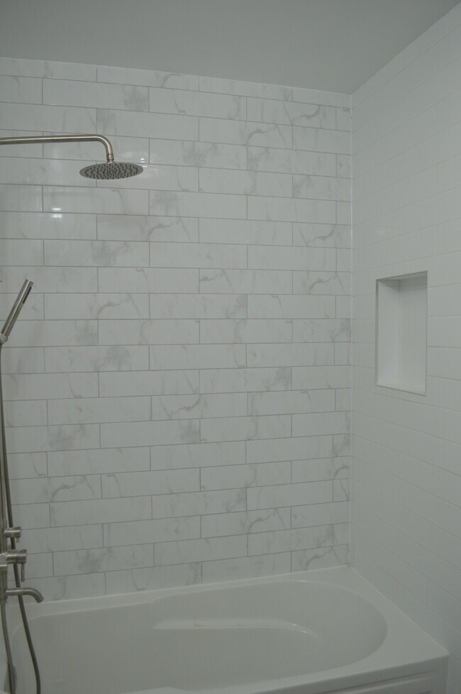 Foto del edificio - 249 Wyona St