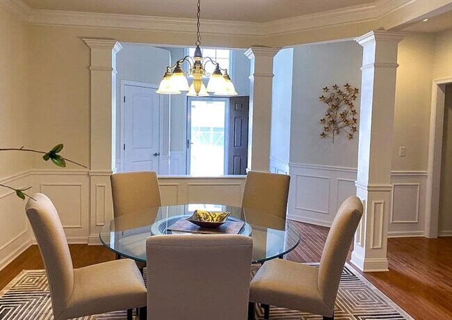 Foto del edificio - 47 Kendall Ct