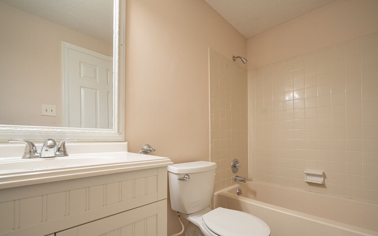 Primary Photo - Spacious 3 bedroom home in desirable Durham!