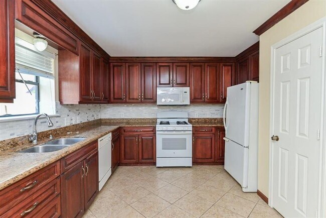 Foto del edificio - 13114 S Bellaire Estates Dr
