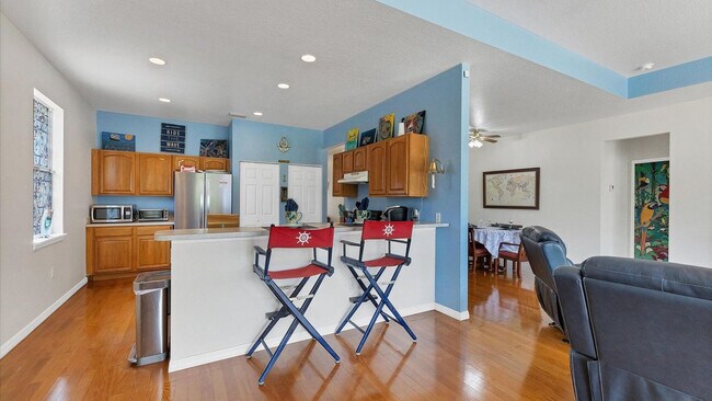 Foto del edificio - 503 Laurel Rd W