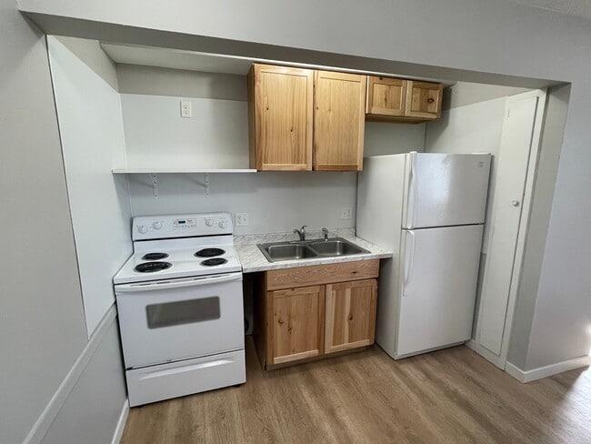 Photo - 1008 S 30th Ave Apartment