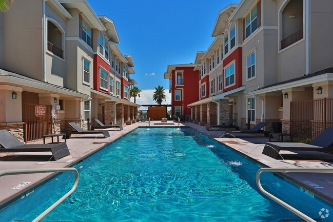 Building Photo - The Reserve at Sandstone Ranch