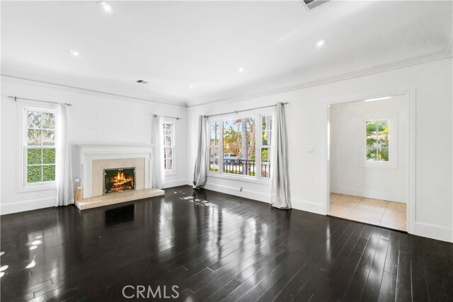 Building Photo - 432 S Orange Dr