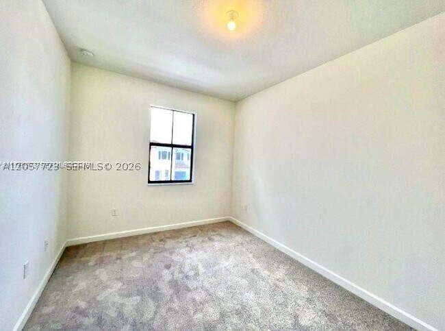 Foto del edificio - 11928 SW 244th St