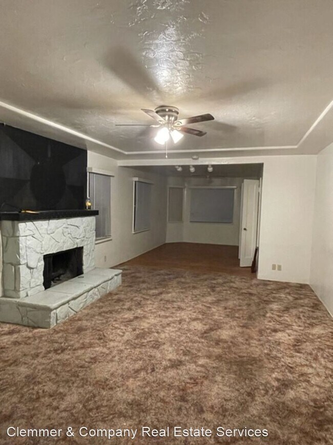 Foto del edificio - 3 br, 2 bath House - 3028 Alta Vista Drive
