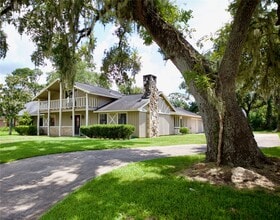 Building Photo - 2109 Riverside Dr