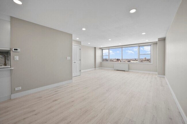 Foto del edificio - 151 Tremont St