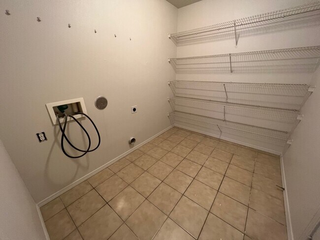 Foto del edificio - Newley Updated 3bed 2bath In West Nampa