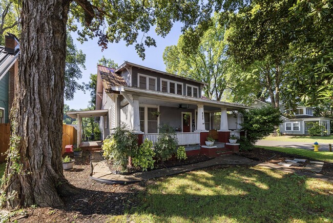 Photo - 800 Phillips Ave House