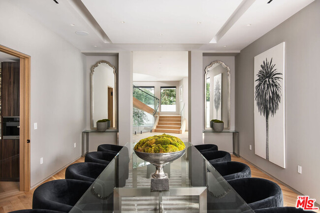 Foto del edificio - 1729 Angelo Dr