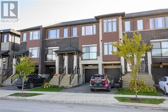 Building Photo - 23 Soho St