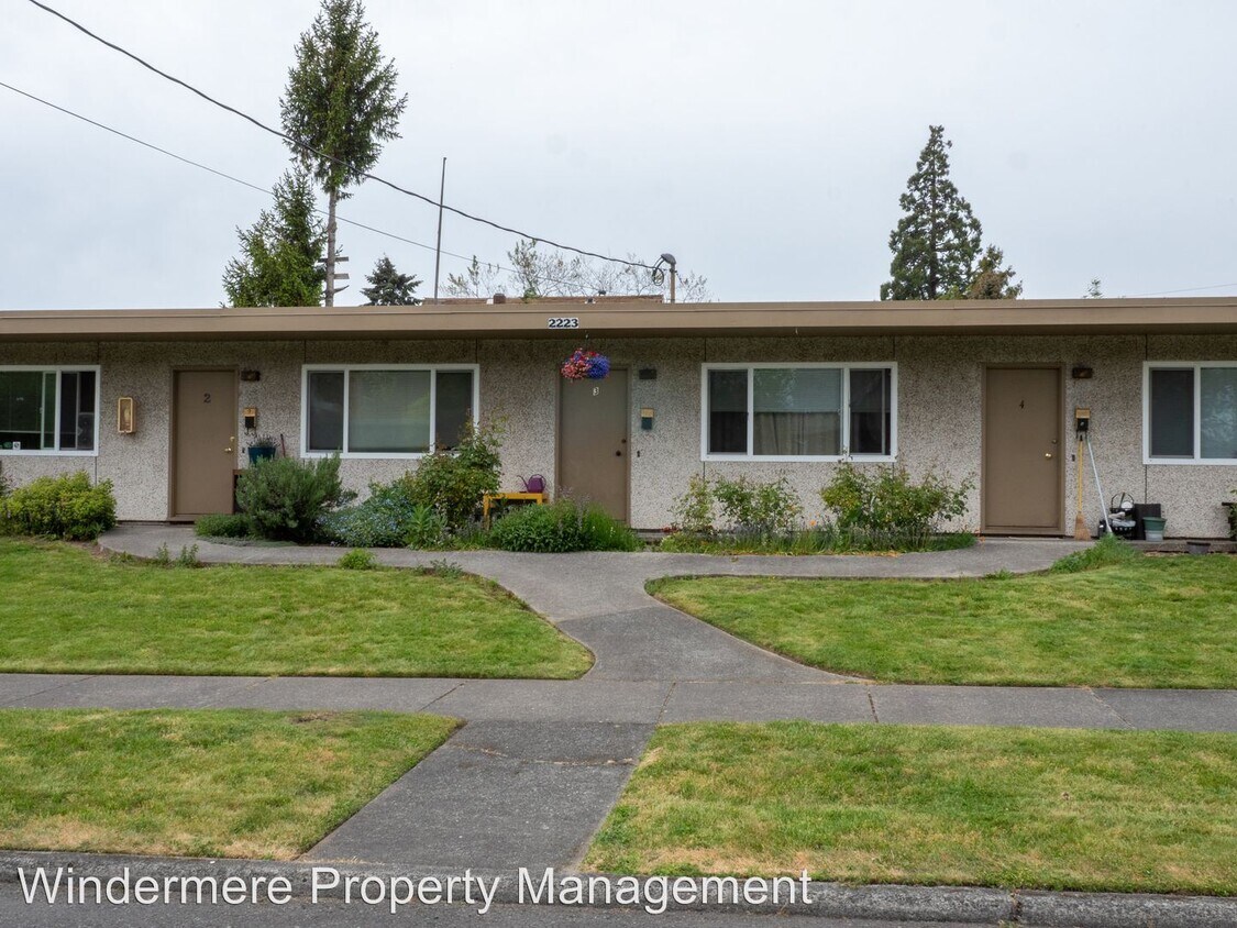 Primary Photo - 2223 C St