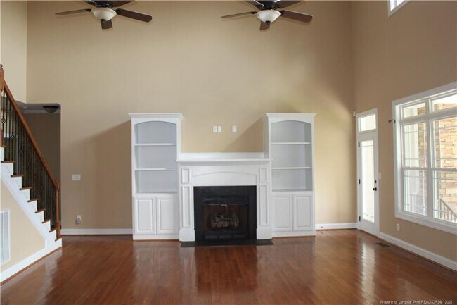 Foto del edificio - Call/text 9108861306 for Showing