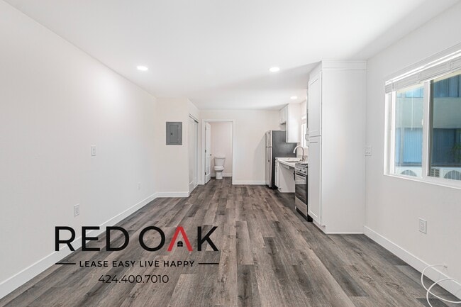 Building Photo - 5107 Passons Blvd