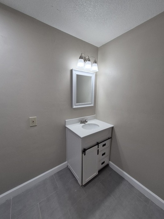 Building Photo - Spacious 4-Bedroom Home with Detached Gara...