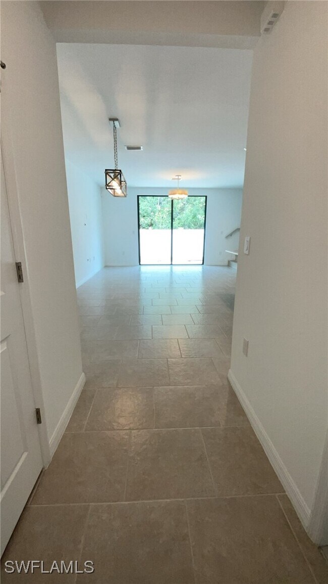 Foto del edificio - 14195 Oviedo Pl