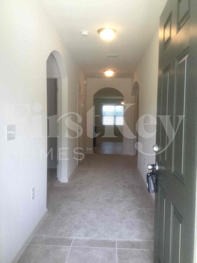 Foto del edificio - 407 SW Lakehurst Dr