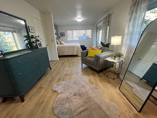 Foto del edificio - 2125 Dahl Ln