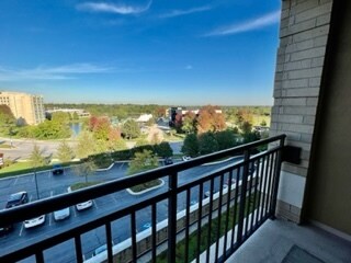 Foto del edificio - 850 Village Center Dr
