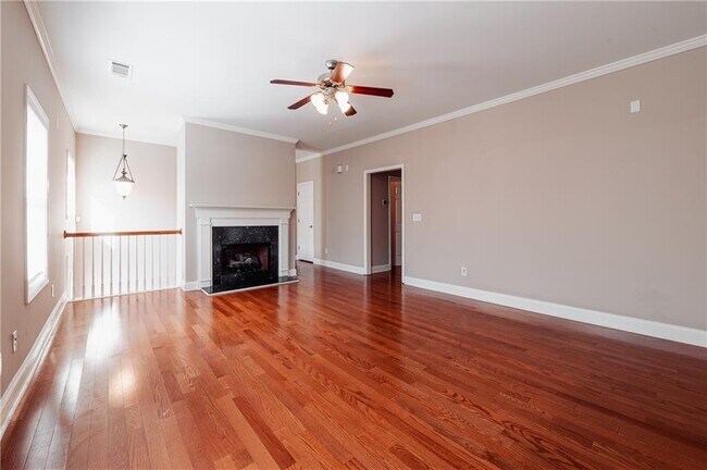 Foto del edificio - 3441 Lockmed Dr NW