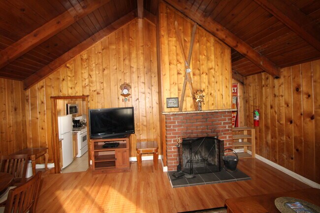Foto del edificio - 41656 Brownie Ln